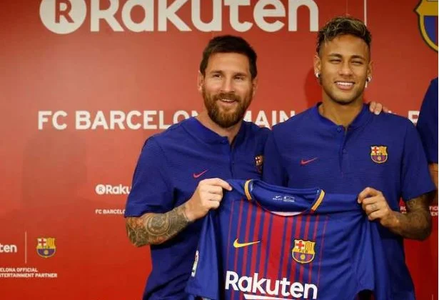PSG waxay weydiisaneysaa dukaamada dharka in la diyaariyo