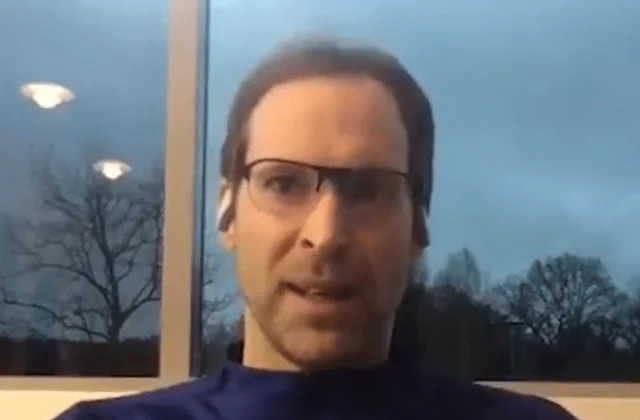 Petr Cech ayaa ka naxay Mikel Arteta