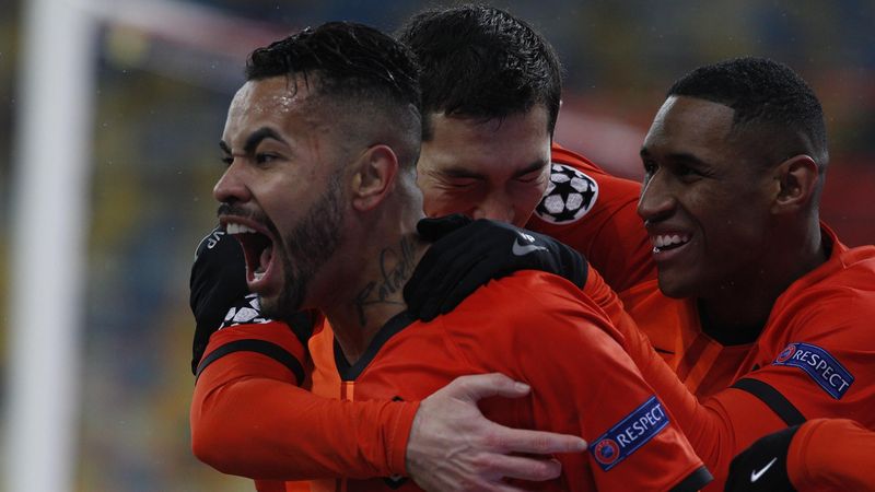 Real Madrid Oo Lagu Soo Jiidjiiday Ukraine, Shakhtar Oo