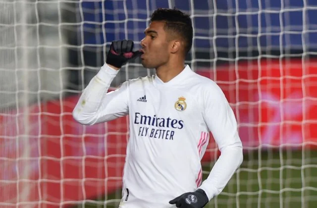 Real Madrid ayaa badisay kulankeedii lixaad oo xiriir ah
