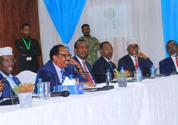 Somalia’s political crisis deepens when the opposition rejects the election plan