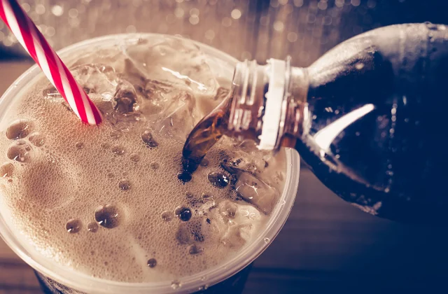 This ingredient in soda makes you eat extra, says a brand new examine