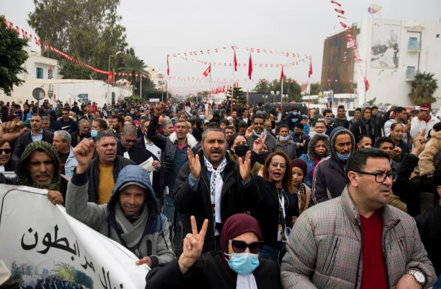 Tunisia, 10 years after the revolution, “a lot of failures, but also a lot of hope” (Alaa Talbi)