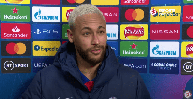 “Waa Qasab Inaan Lionel Messi Ka Garab Ciyaaro Xilli
