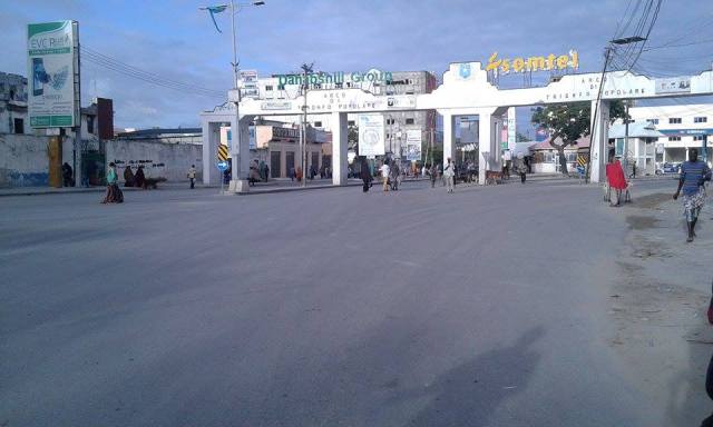Wadooyinka Muqdisho oo saakay xiran iyo maamulka gobolka
