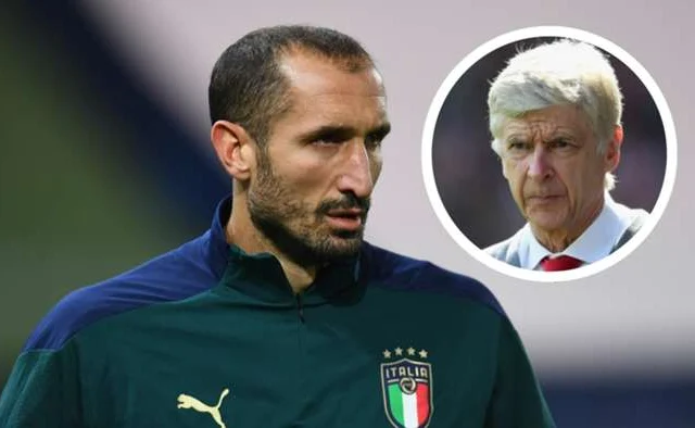 “Waxaan weydiistay Wenger inuu u saxiixo Arsenal