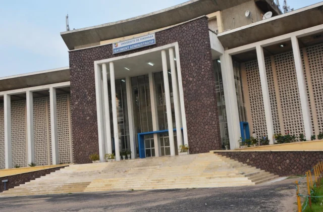 Why this excess mortality among teachers at the University of Kinshasa?
