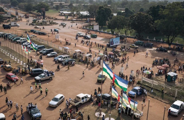 still an uncertain situation in Bangui, a week before the election