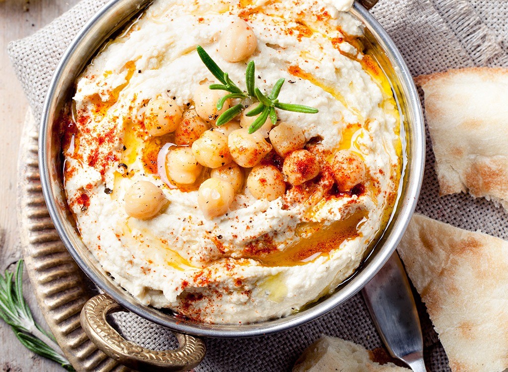 What Happens to Your Body When You Eat Hummus