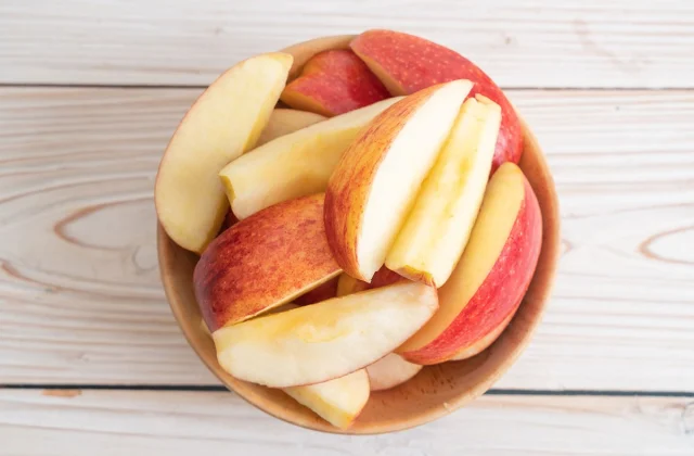 Surprising Side Effects of Eating Apples,