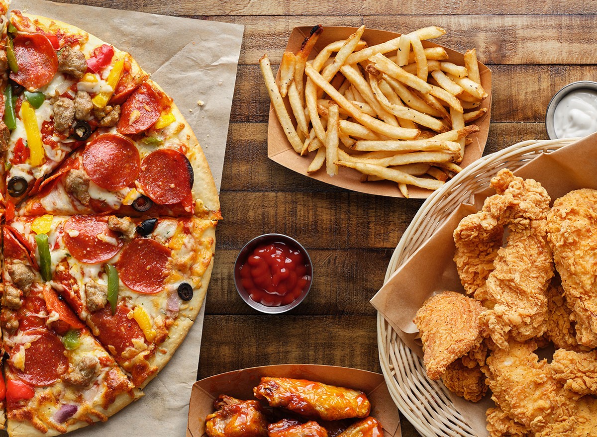 5 Celebs Who Hate Fast Food