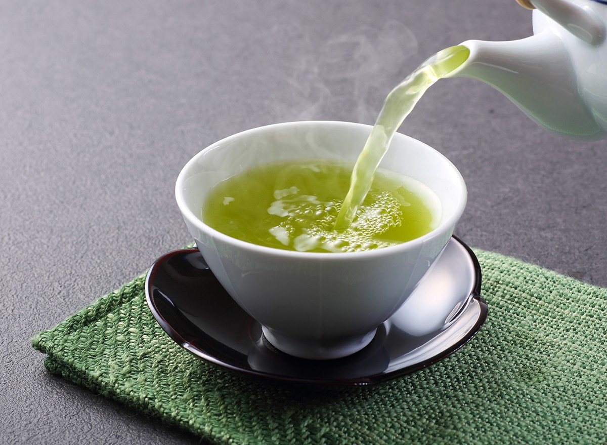 Stunning Aspect Results of Consuming Inexperienced Tea,