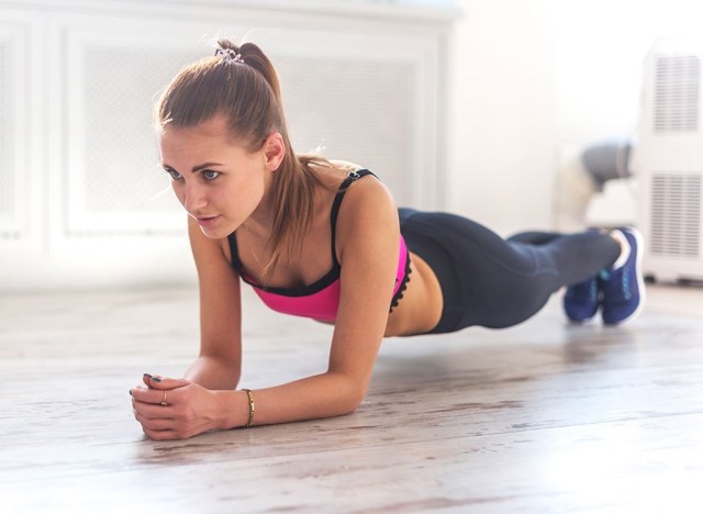 woman plank