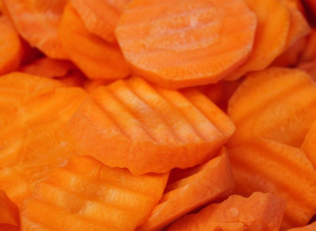 1616686564 407 what happens to your body when you eat carrots