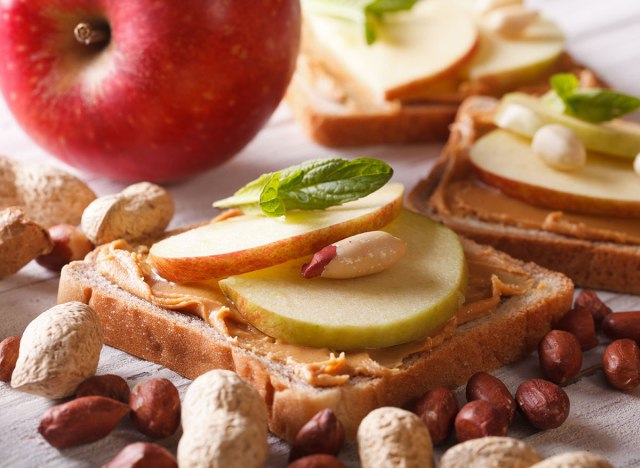 michigan apple peanut butter sandwich