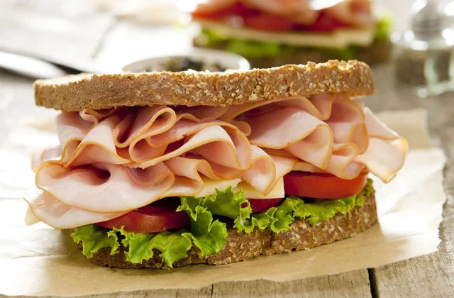 What Happens To Your Body When You Eat a Sandwich Every Day
