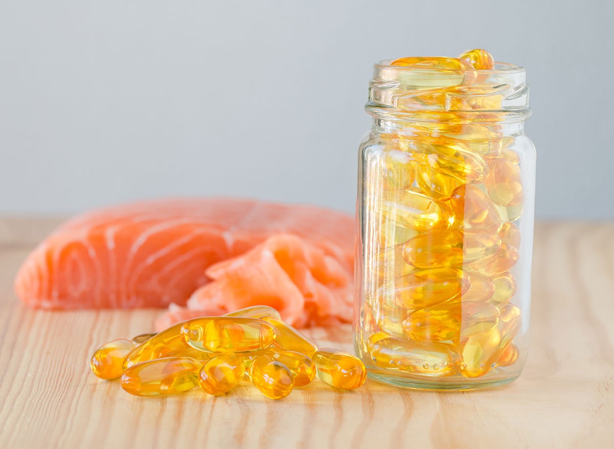 Revealing 4 Health Benefits of Taking Salmon Oil, According to Science