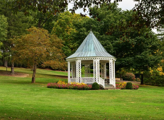 gazebo in greenbrier west virginia