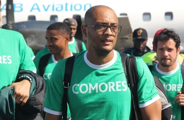 Comoros to put in writing historical past