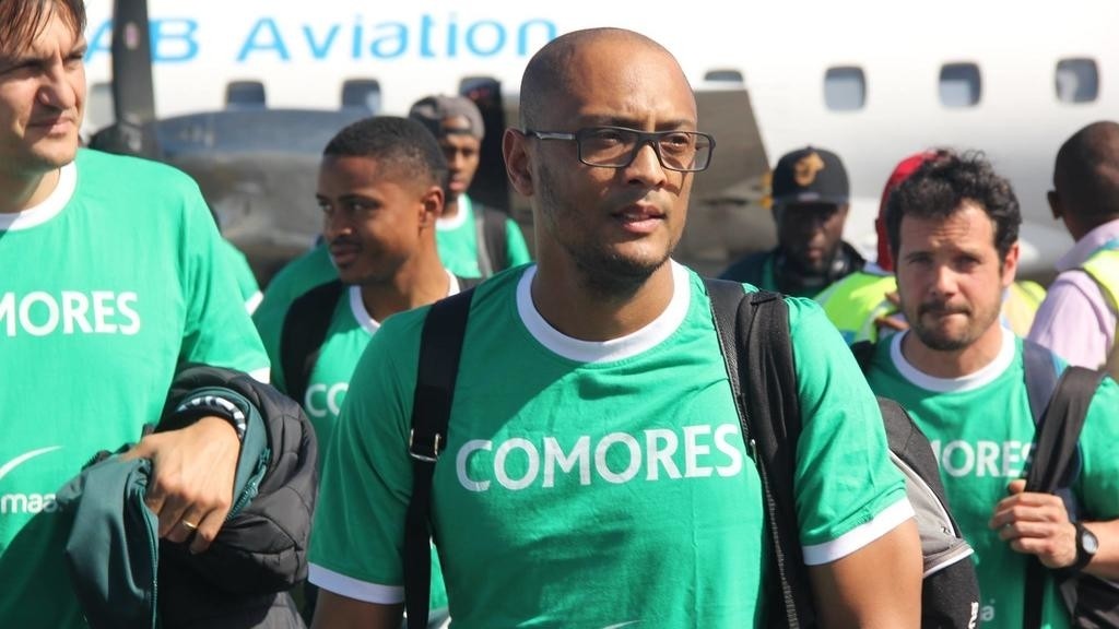 Comoros to put in writing historical past