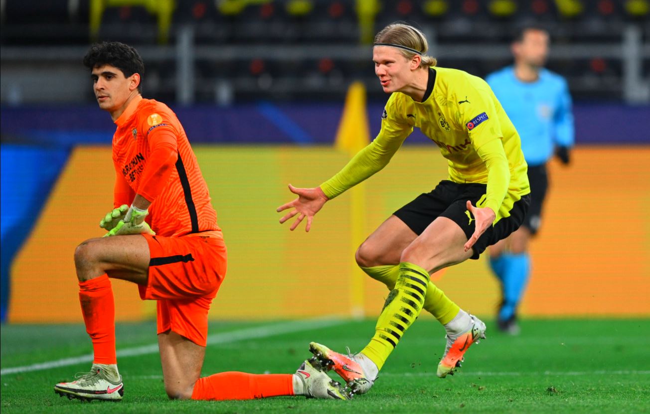 Erling Haaland ayaa jabiyay rikoor cusub oo uu la galay Borussia