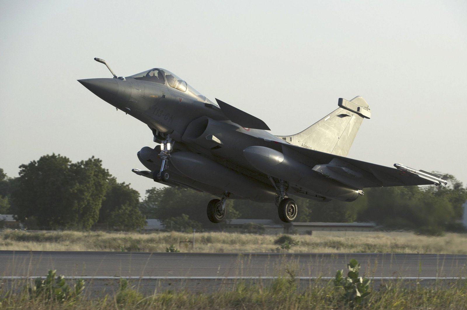 French airstrike in central Mali killed 19