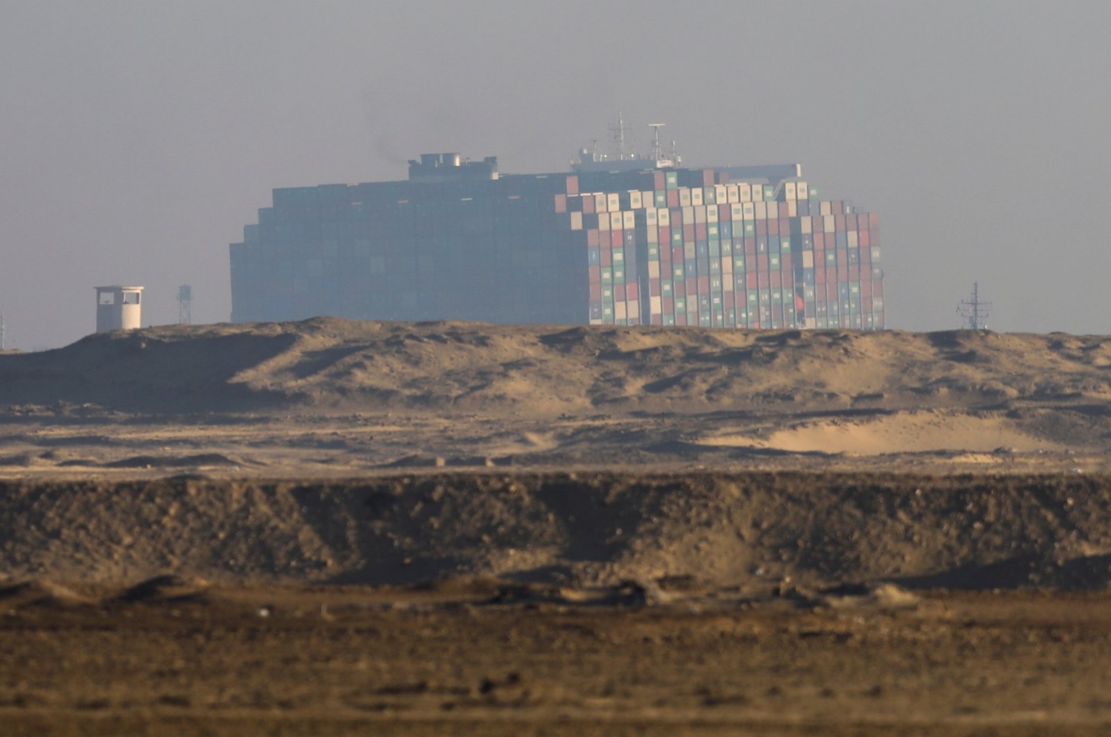 Giant ship partially stuck in the Suez Canal