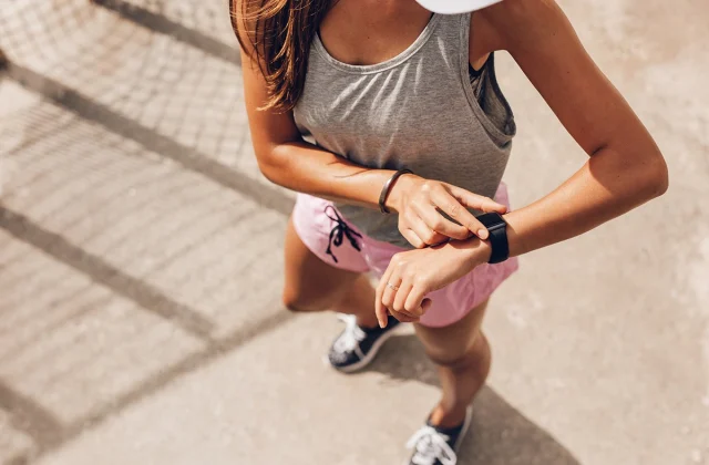 How this girl used a health tracker to catch her