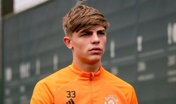 Laacib Manchester United Ah Oo Maxkamad Lasoo