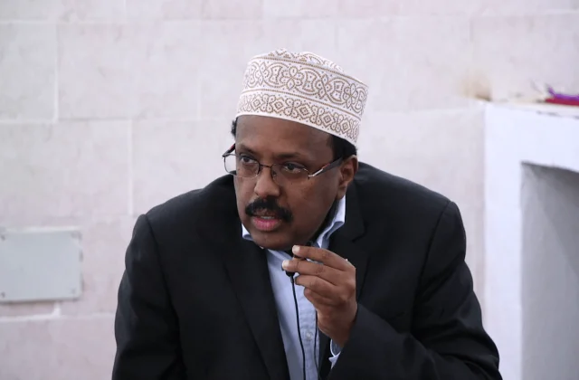 Madaxweyne Farmaajo ka hadlay geerida Maguful madaxweynihii Tansaaniya…