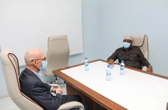 Maxay ka wada hadleen Axmed Madoobe iyo Danjire Swan?