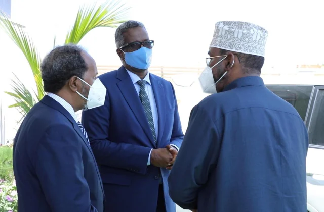 Maxay ka wada hadleen Siciid Deni iyo Axmed Madoobe?