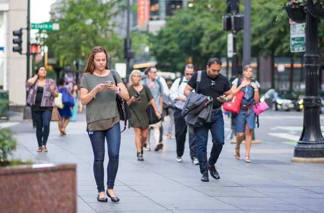 One factor it is best to by no means do while you stroll, says
