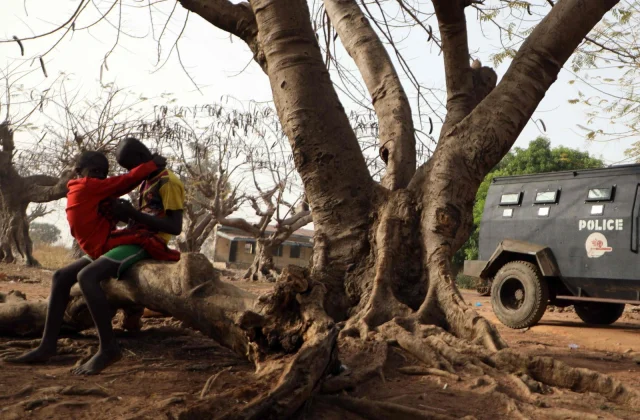 Shooters free 27 abducted boys, 317 girls still