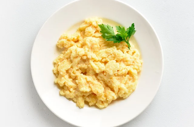 The One Ingredient Everyone’s Adding To Their Eggs