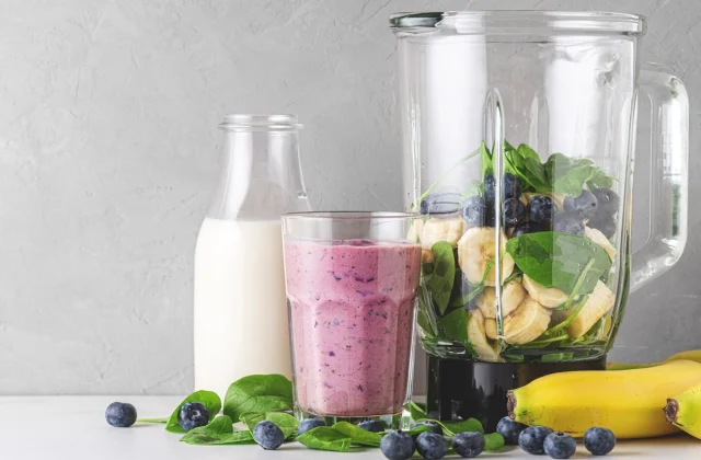 The One Smoothie To Drink For A Longer Life
