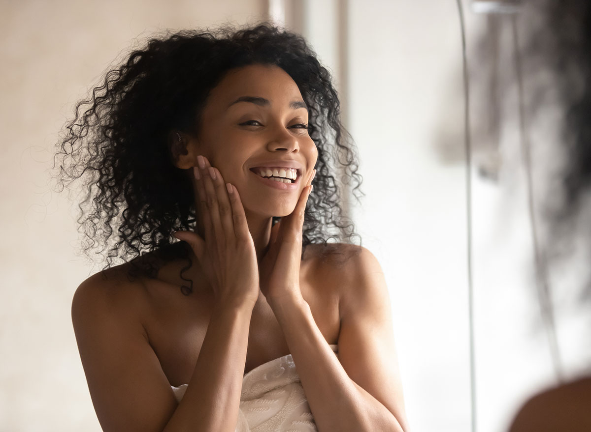 This Food Trick Can Clear Up Your Pores, According to a