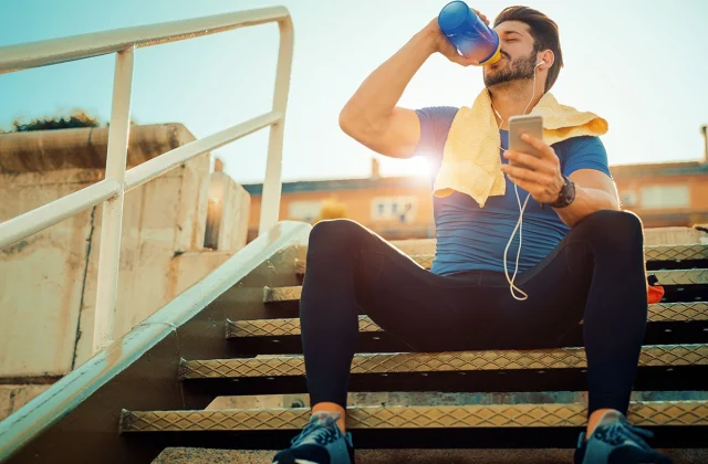 This 1 Drink Can Prevent Muscle Cramps, Says New Study