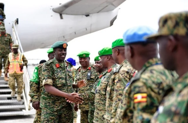 Uganda oo Soomaaliya usoo dirtay 2416-Askari