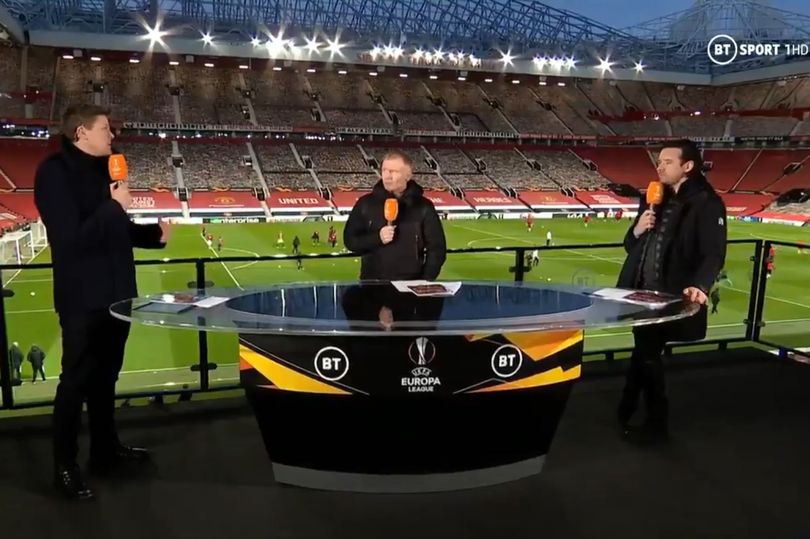 Waxaa magacaabay Paul Scholes iyo Owen Hargeaves