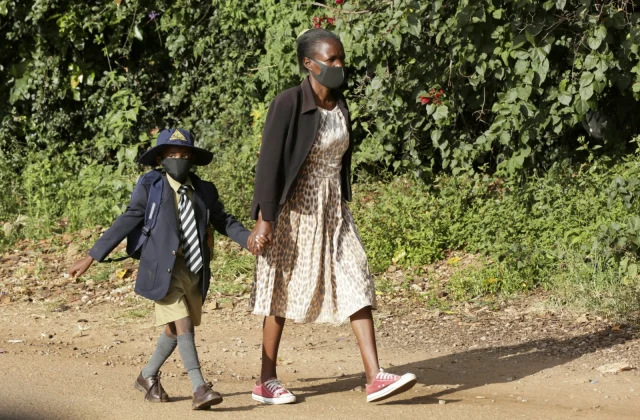 Zimbabwe’s COVID-19 response countered by crime,