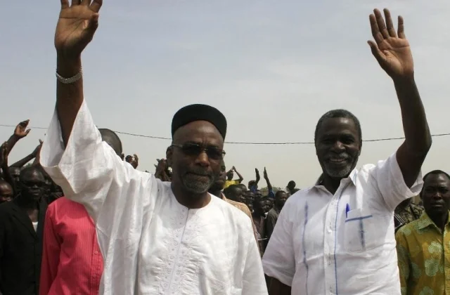 3 presidential applicants lead a