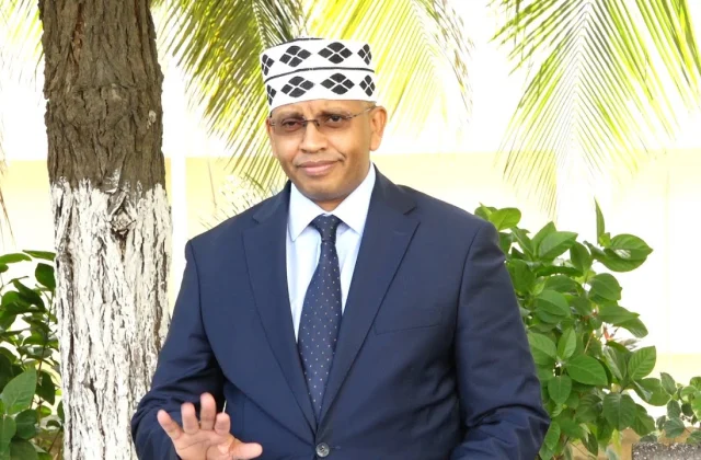 Muhiimada Shirka jaraa’id ee Wasiir Dubbe
