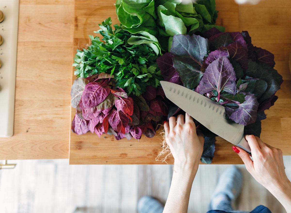 What Happens To Your Body When You Eat Leafy Greens