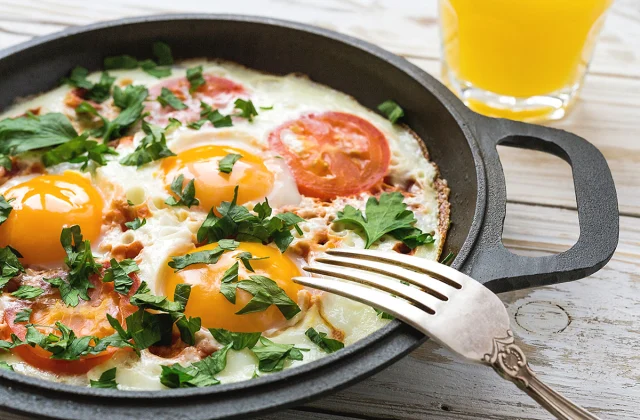 Harmful Aspect Results of Consuming Too Many Eggs