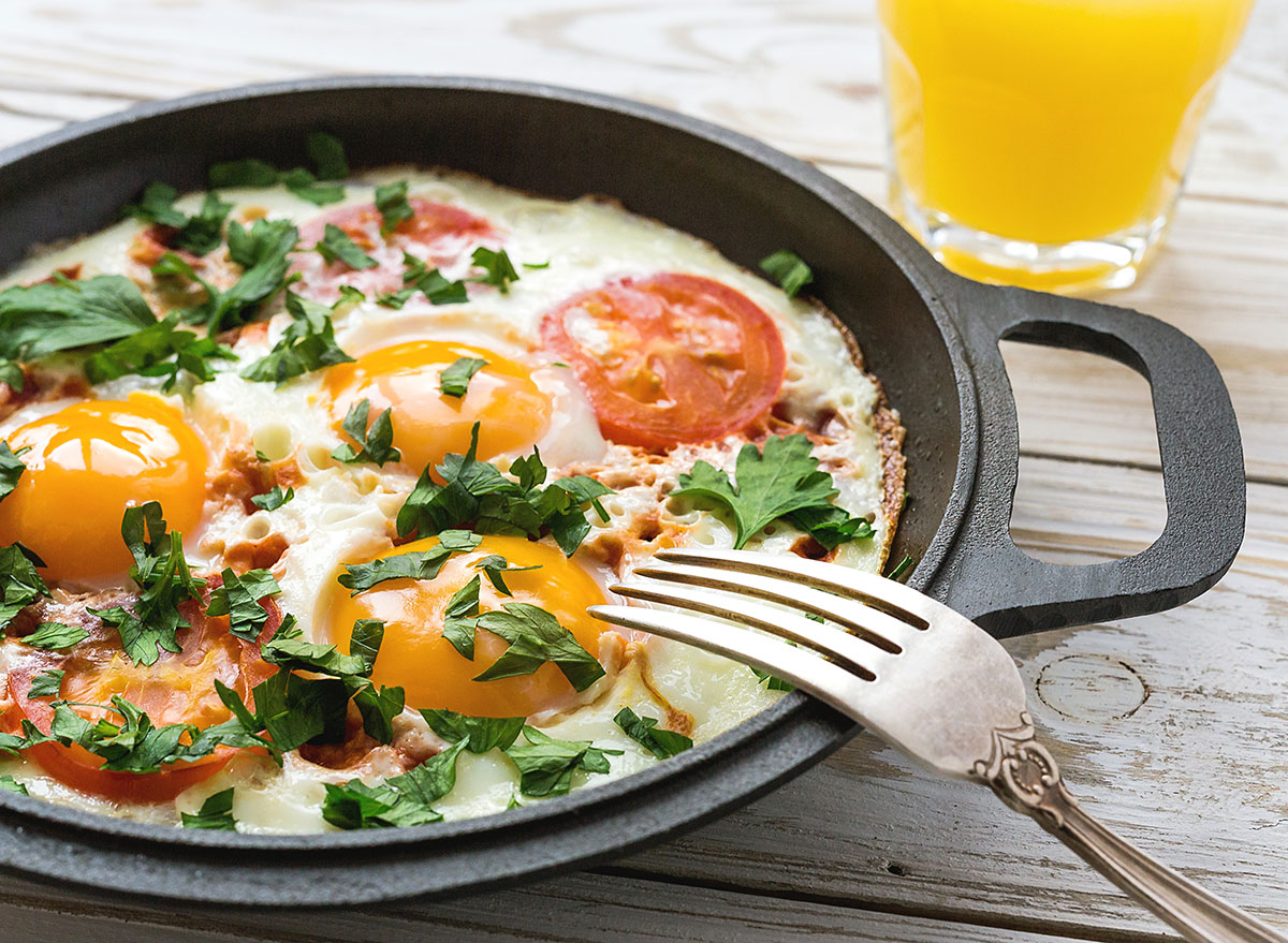 Harmful Aspect Results of Consuming Too Many Eggs
