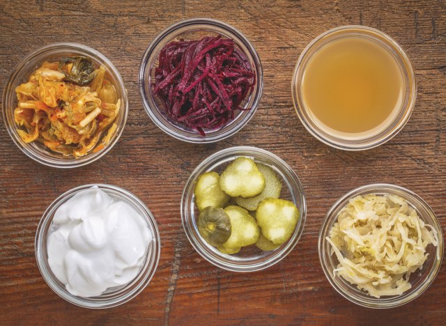 examples of fermented foods kimchi beets apple cider vinegar yogurt pickles sauerkraut