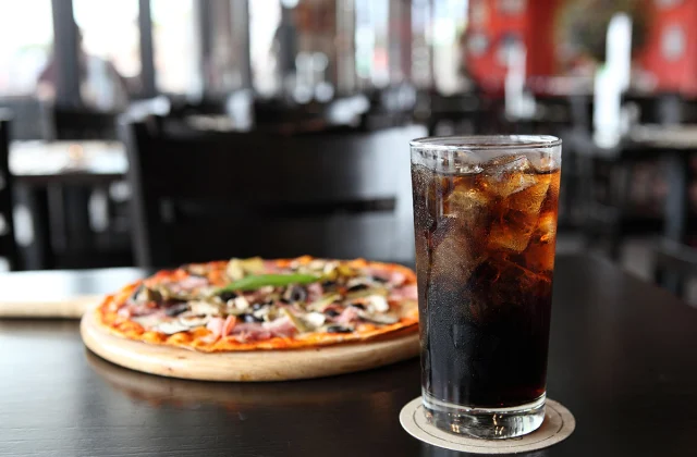 40 Finest and Worst Meals to Eat Earlier than Sleep