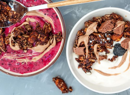 nut butter in smoothie bowl