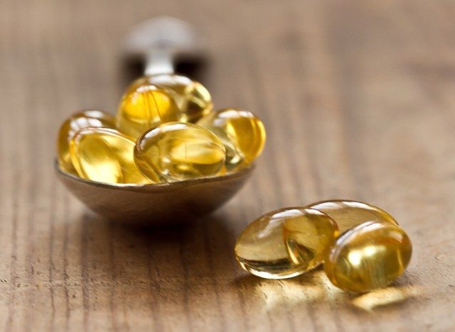 fish oil capsules - best ways to speed up your metabolism 